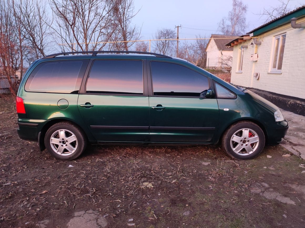 Volkswagen Sharan 2001 2.8VR6 бенз