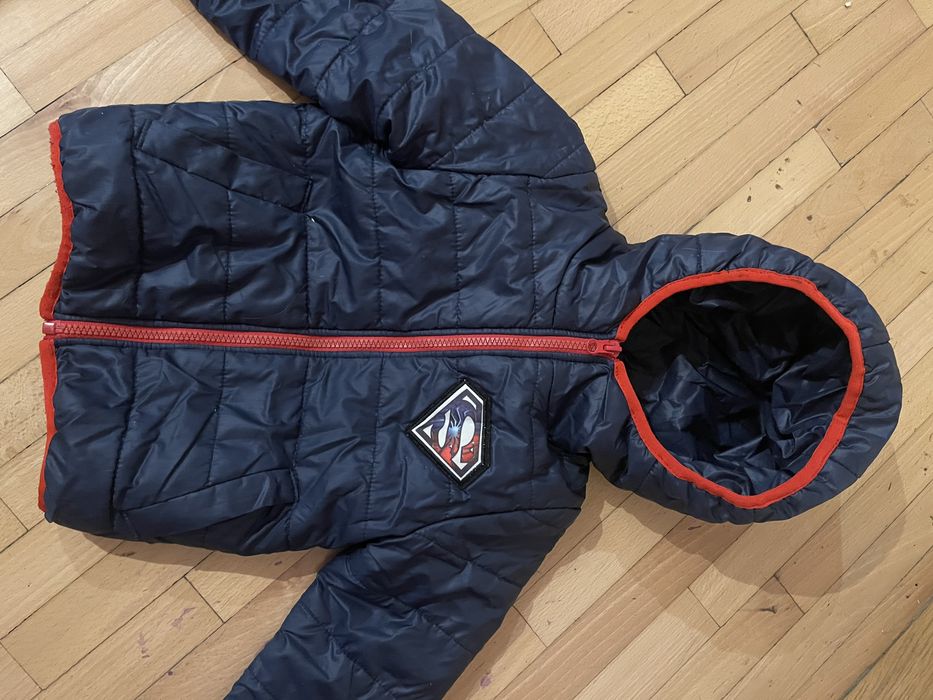 Куртка легка весна-осінь