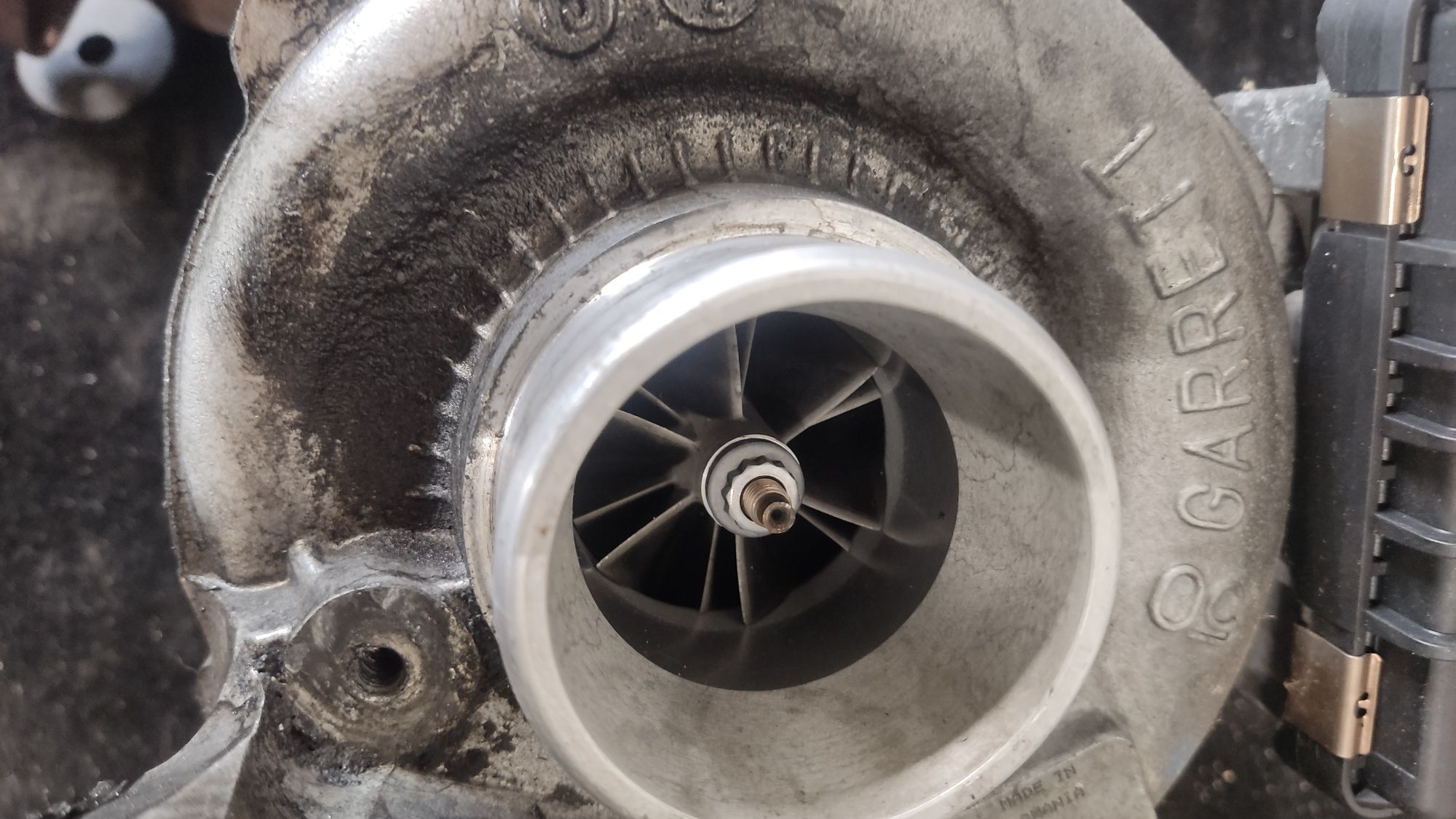 Turbina turbosprężarka turbo Mercedes Benz w164 w211 w221 3.0 CDI v6