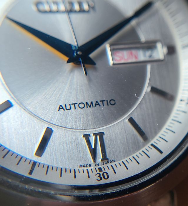 Шикарнейшие Citizen механика, автоподзавод, Day/Date, Sapphire, JAPAN