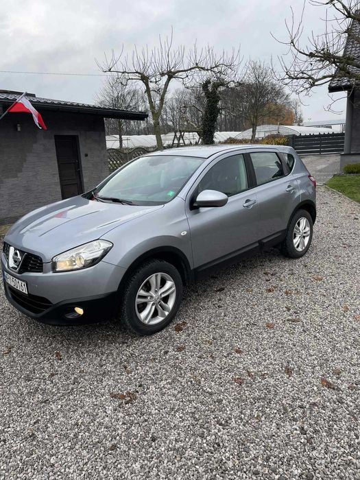 Nissan Qashqai 1.6 B 2012 rok