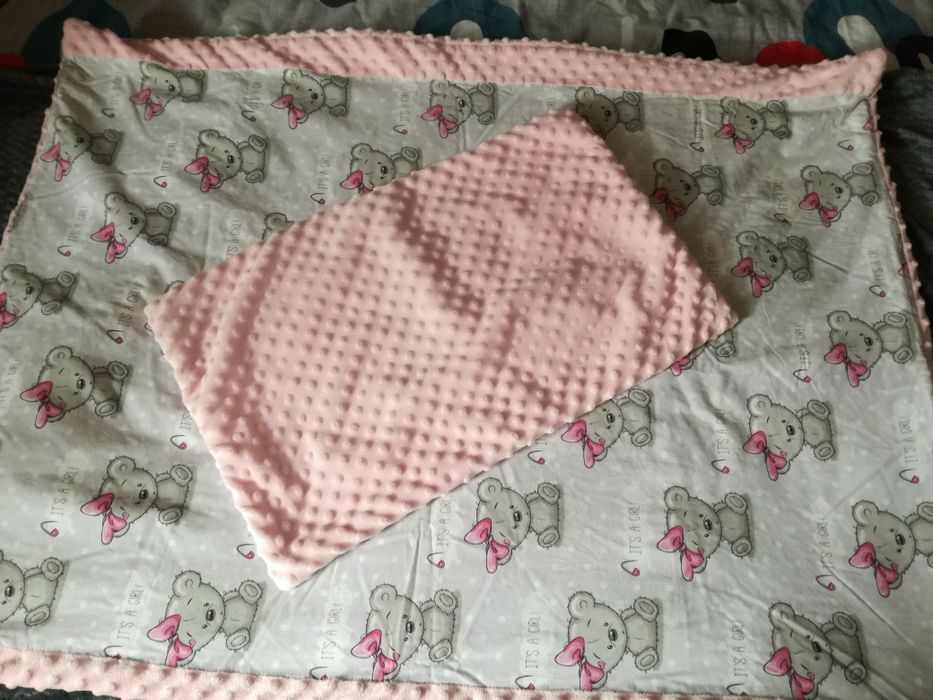 Sprzedam komplet do Łóżeczka z Minkey dwustronny dziewczynki.Jak Nowy