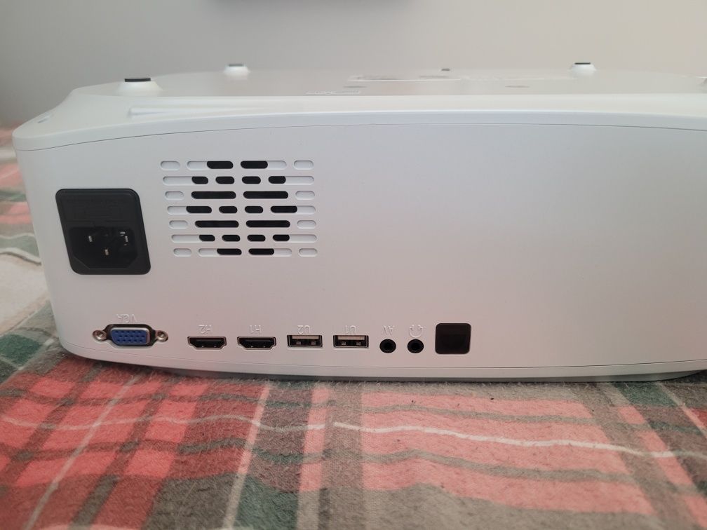 Sprzedam projektor wifi Groview BL-89