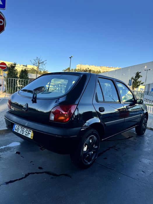 Ford Fiesta 2001