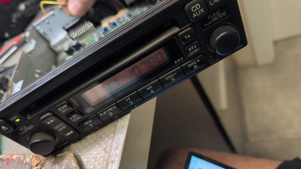 Radio Pioneer HONDA Radio CD DEH-M6017ZH OEM