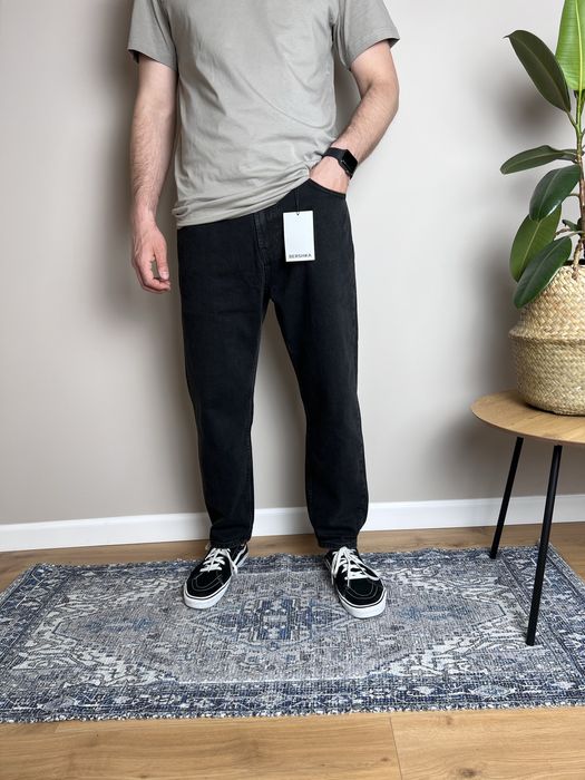 Нові !! Чоловічі джинси Bershka Loose MOm
