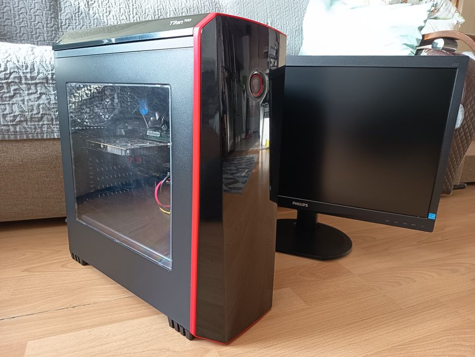 Komputer GTX 1050 Ti + monitor 24"