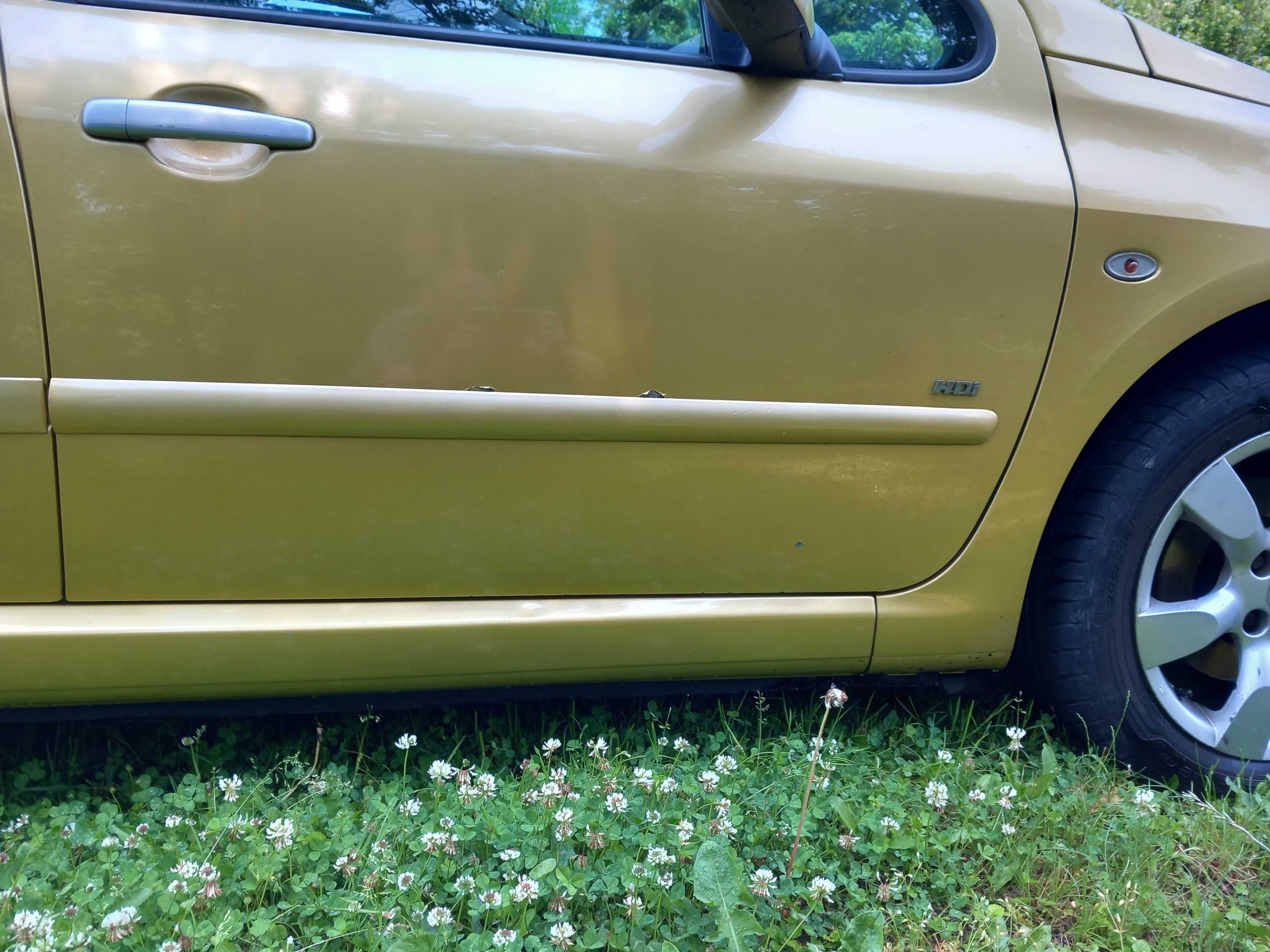 PEUGEOT 307 SW 1.6  rok  2005