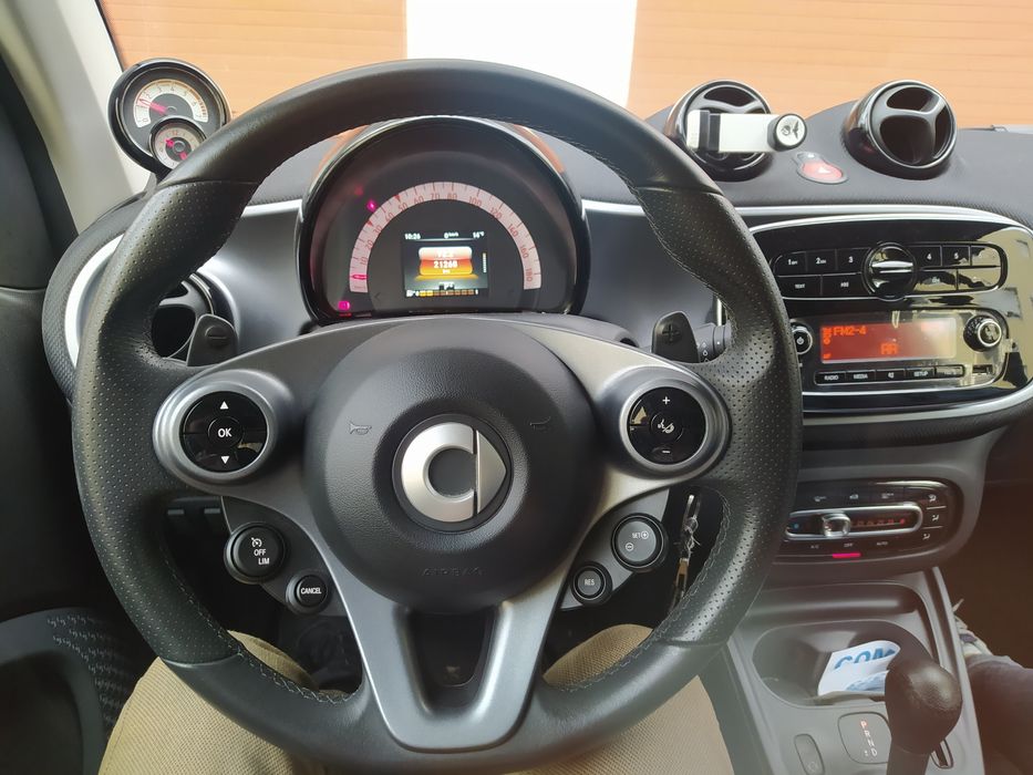 Smart praticamente novo