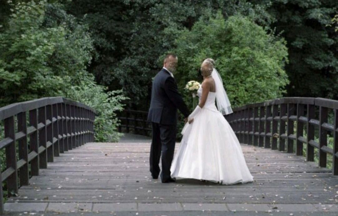 Piękna suknia ślubna Visual Chris 36