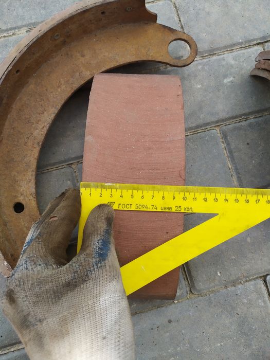 Накладки гальмівні, колодки гальмівні