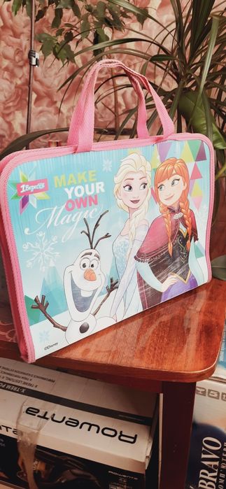 Рюкзак для дівчинки