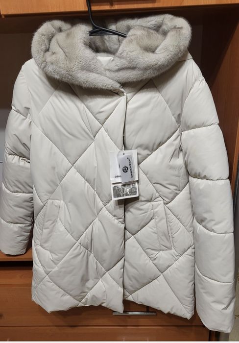 Куртка пуховик.на зиму