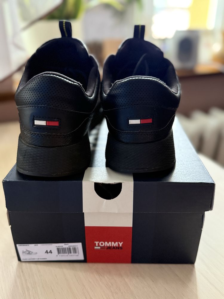 Buty męskie Tommy Hilfiger Flexi Leather TJM Runner 44