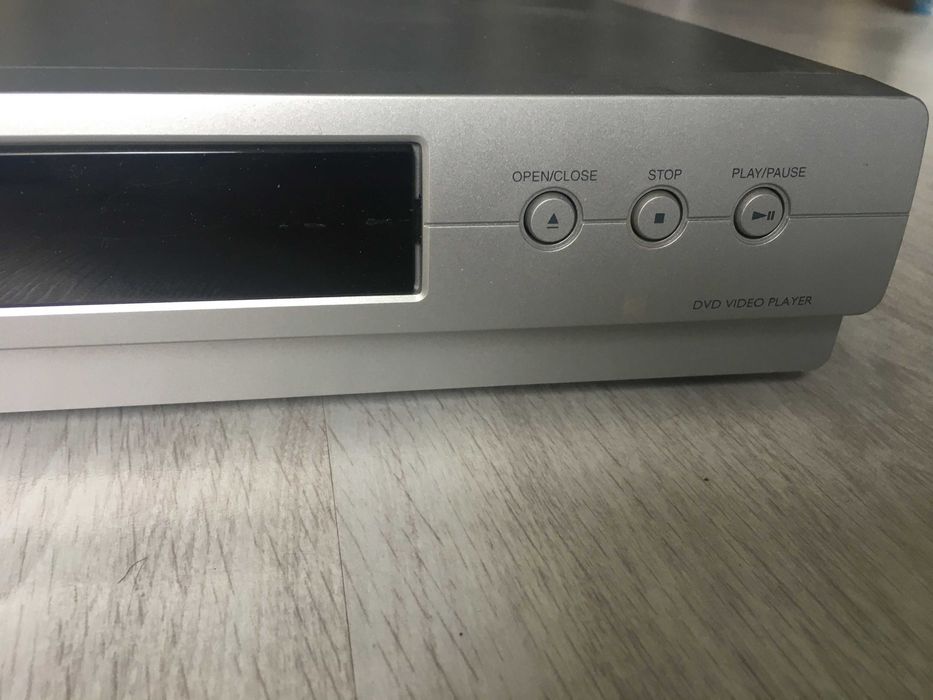 DVD програвач Philips DVD 640