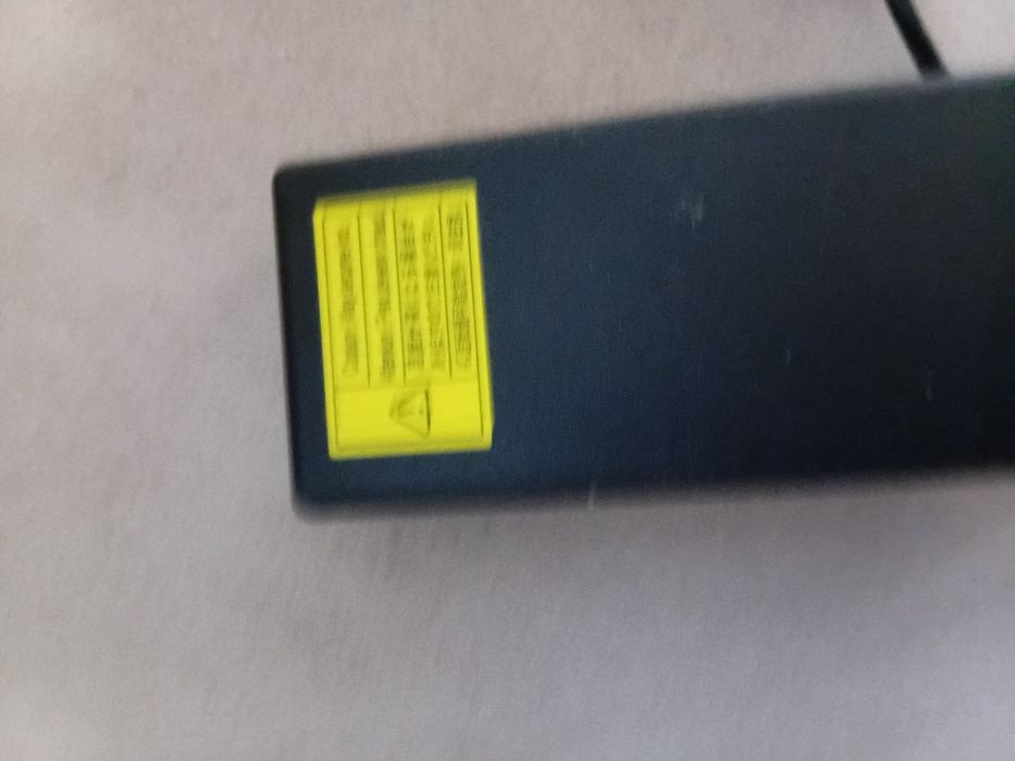 Блок живлення ноутбука 19V   3,42A