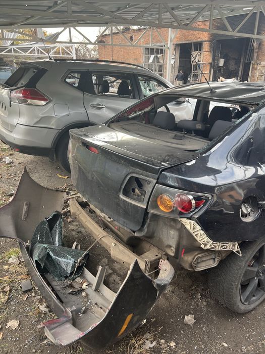 Продам Mazda3 bk