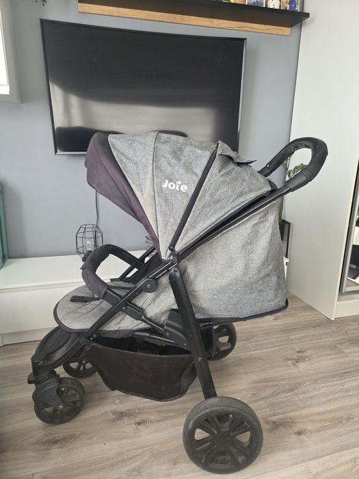 Wózek spacerowy Joie