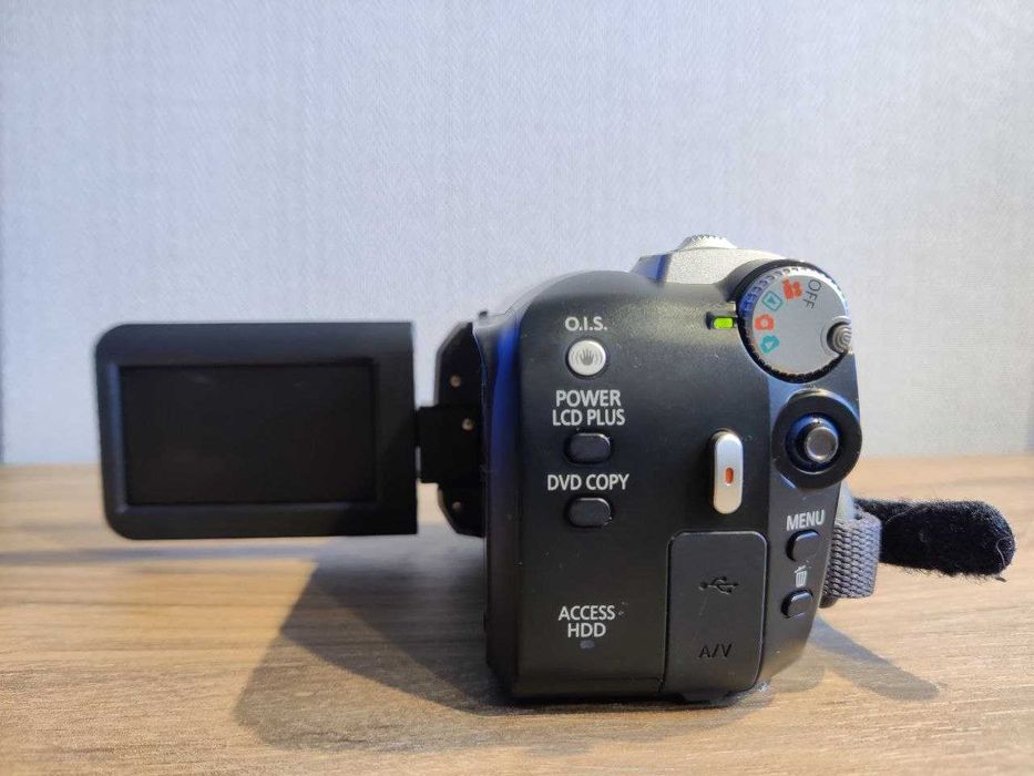 Відеокамера Panasonic SDR-H40