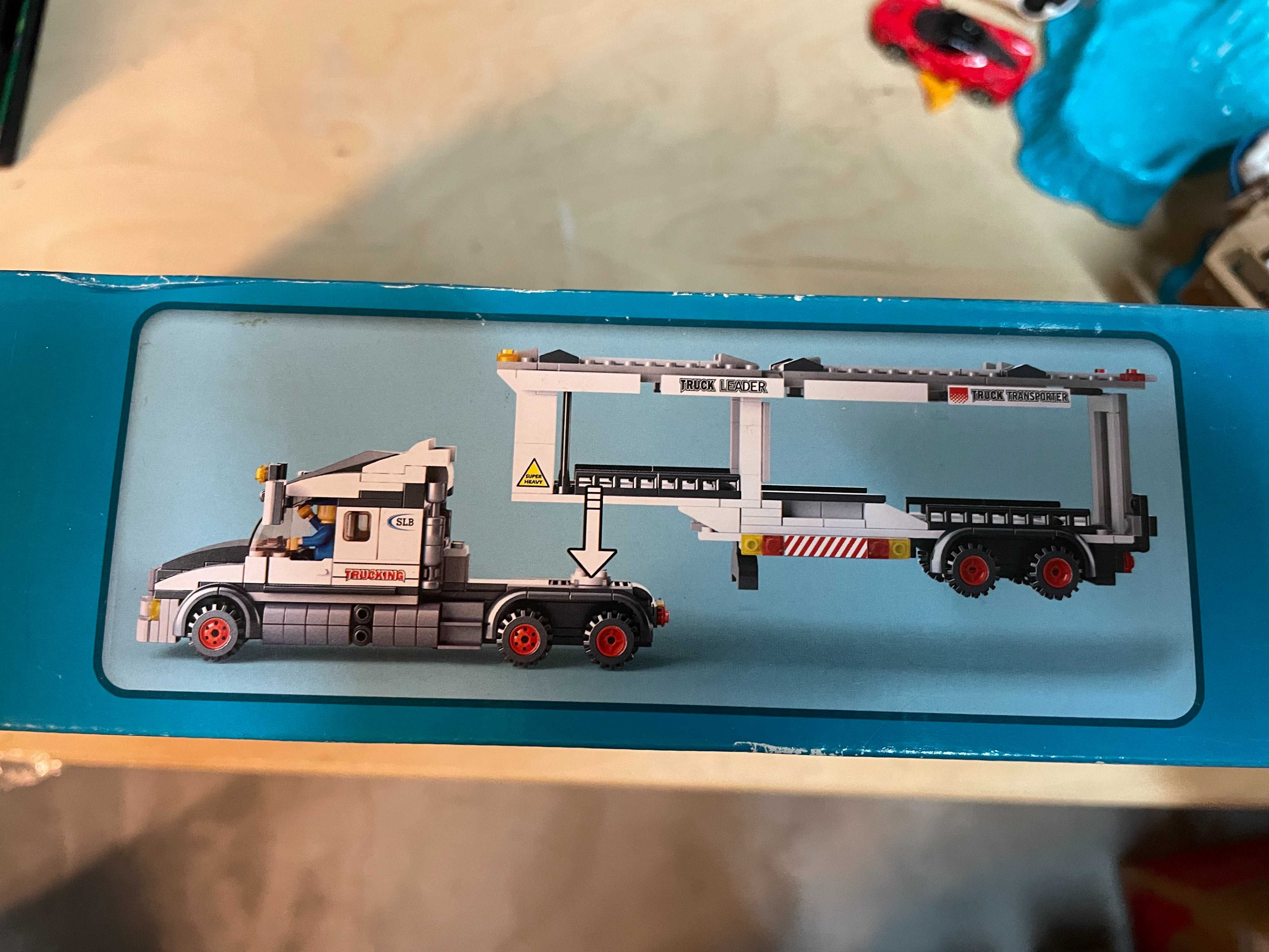 Camião de transporte de carros - para montagem - 638 peças