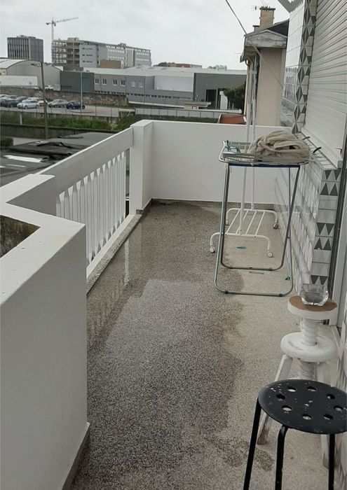 Quarto compartilhado no metrô Sete Bicas