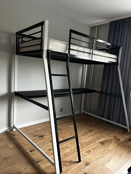 Łóżko antresola MALICIA - 90 × 190 - Wbudowane biurko - Czarny i biały