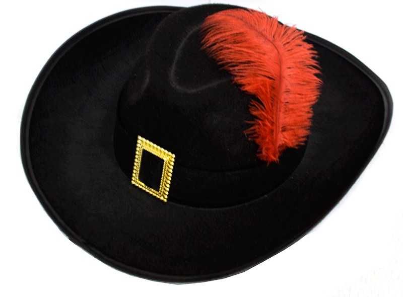 Детская шляпа  мушкетера красная и черная
