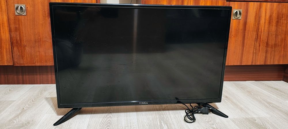 Телевізор Vinga L32HD23B