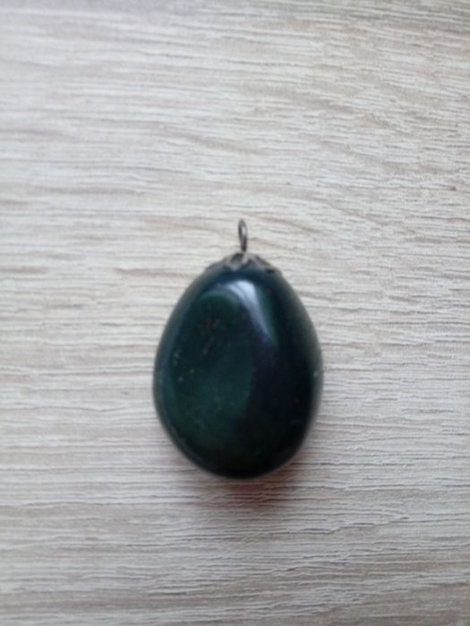 Wisiorek zawieszka kamyk zielony