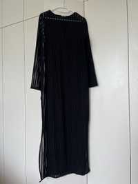 Чорна сукня-сітка