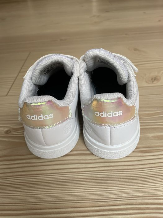 Adidas Grand Court menina tam. 27