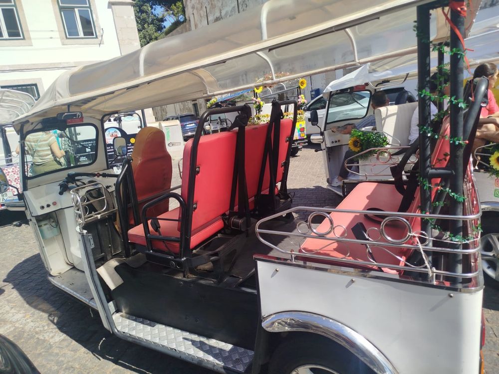 Limo tuk tuk factory