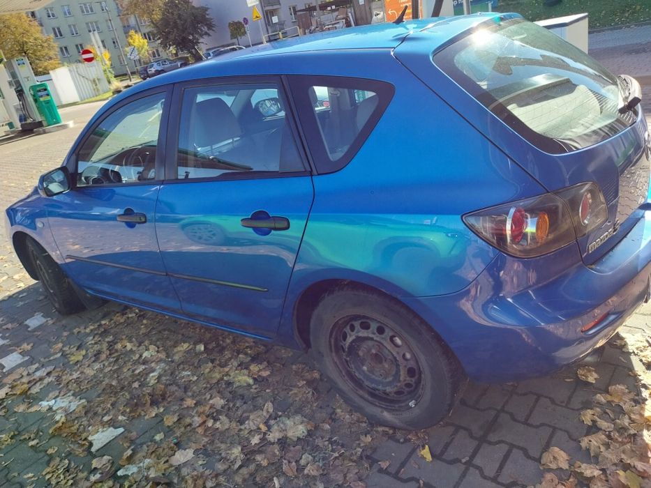 Mazda 3 hatchback , 5 - drzwiowy.