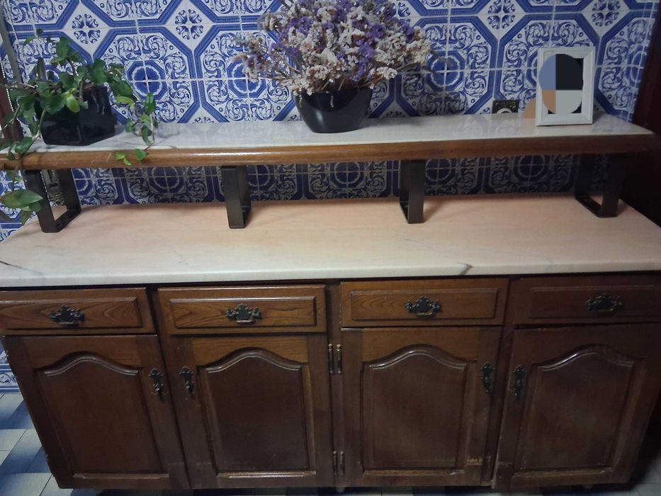 Móvel cozinha com pedra mármore