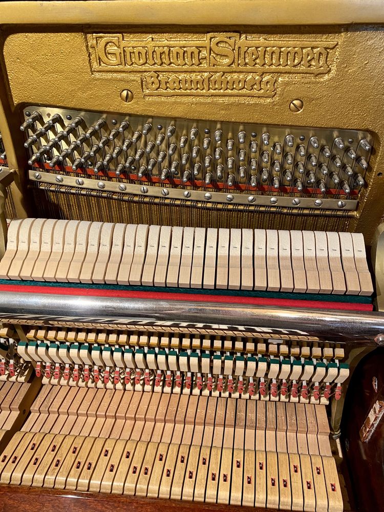 Pianino Grotrian-Steinweg