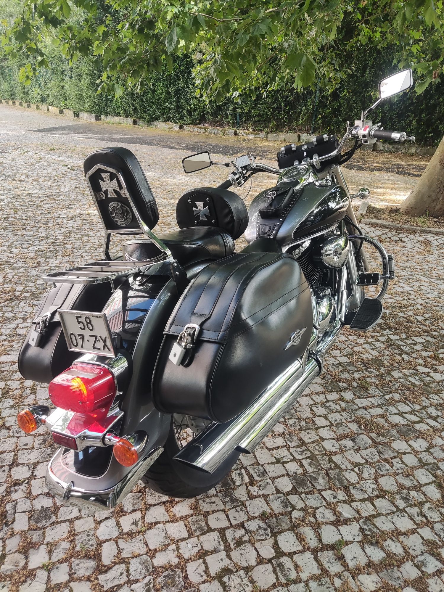 Suzuki Intruder VL800