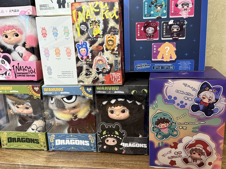 Блайндбокс Blindbox Miniso, POP MART, Wakuku, Azuki, Labubu