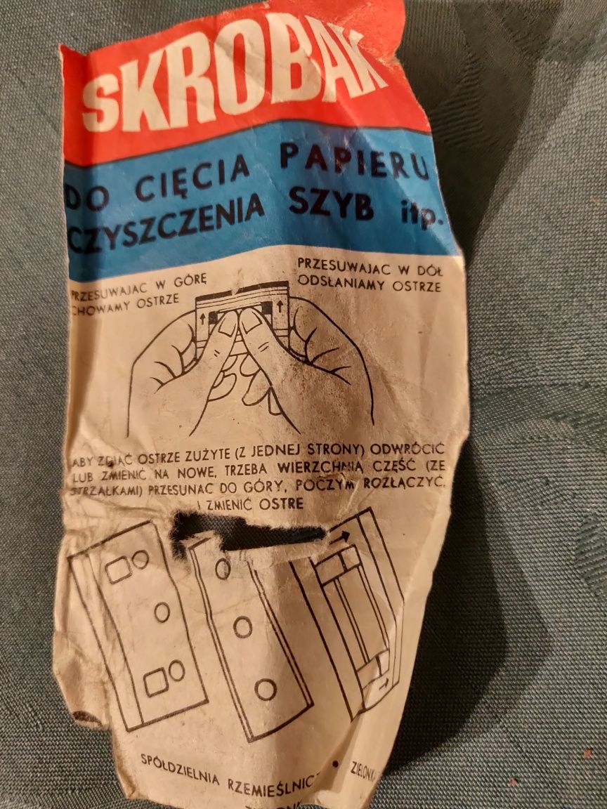 Skrobak (16 sztuk) do cięcia papieru, do szyb itp.