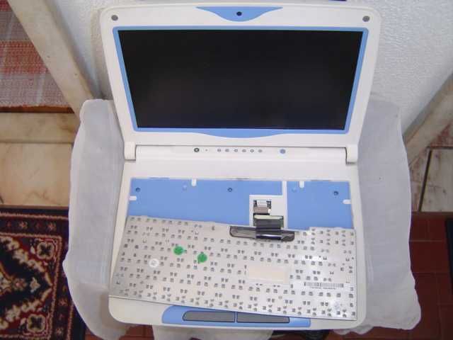 Portátil Magalhães 2 peças