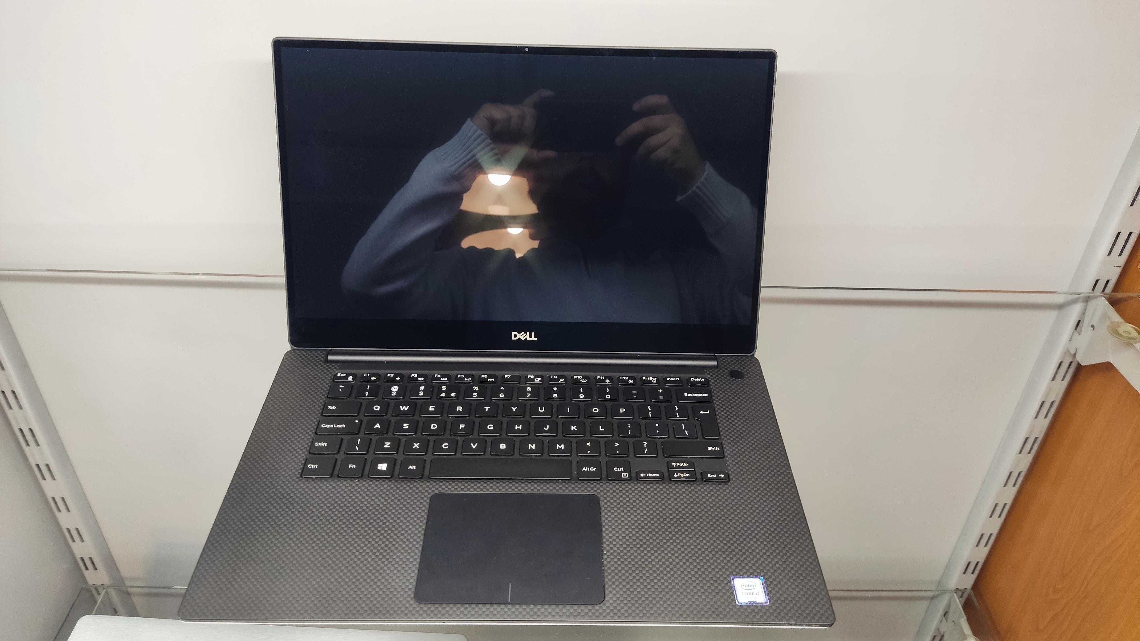 DELL PRECISION 5540 I7 32 GB RAM 1 TB SSD 4K Dotyk W11P LapCenter.pl