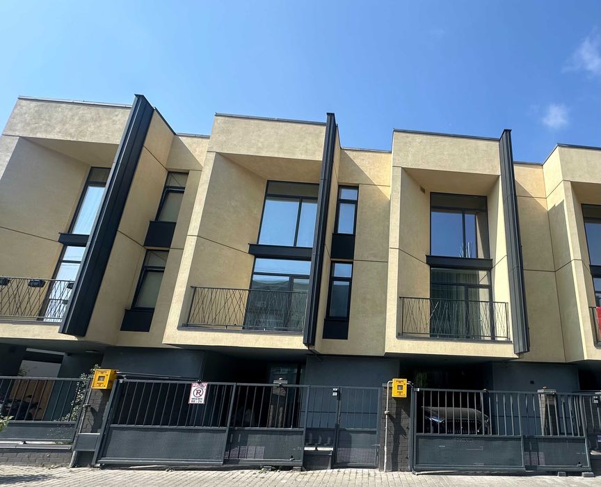 продаж_готовий котедж_ближній центр_Шевченківський р-н