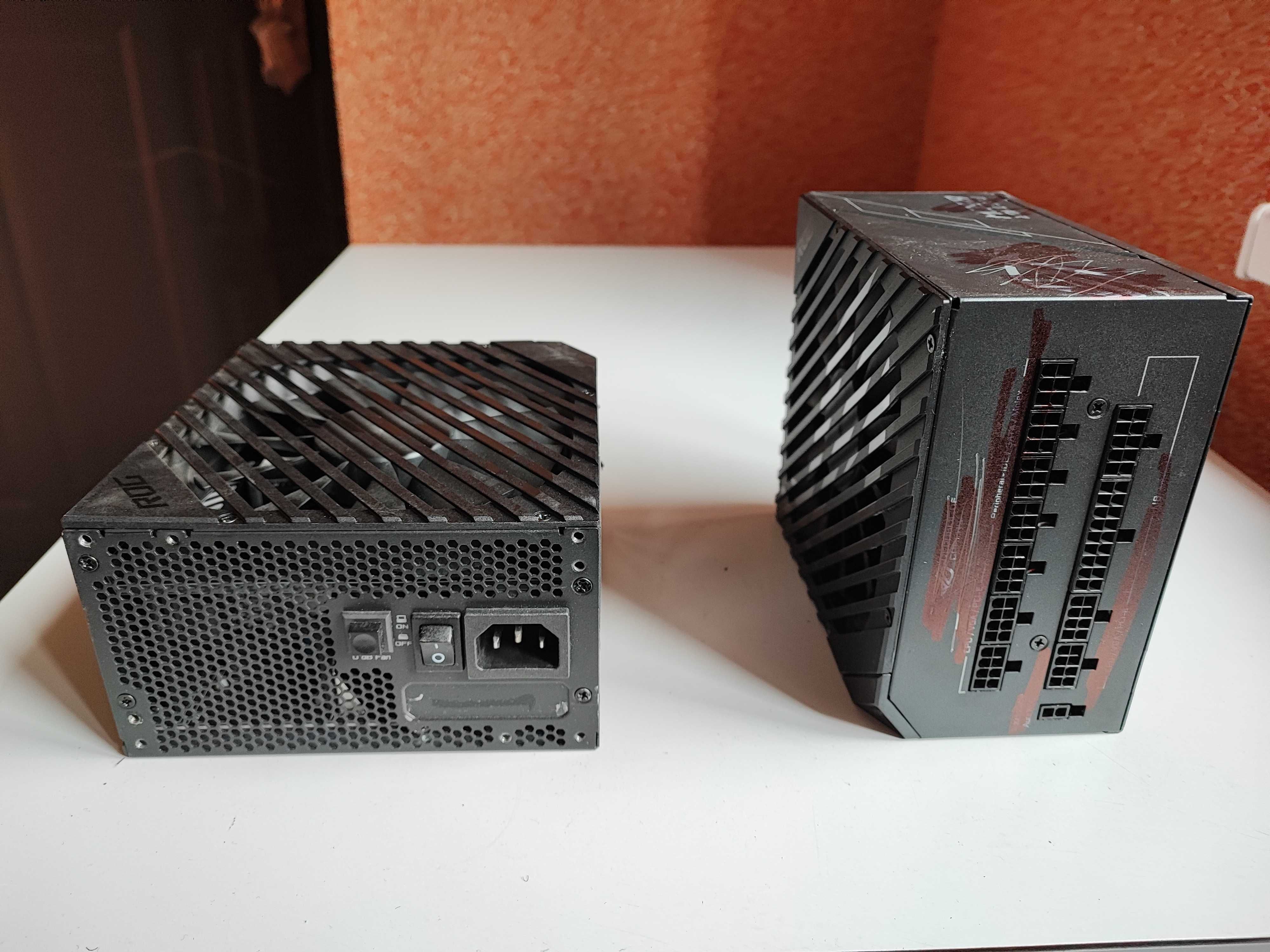 Блок живлення Asus Rog Thor 850W,80 Plus Platinum без шнура та кабелів