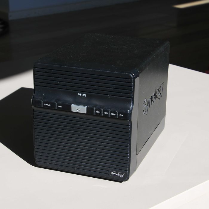 Serwer Dysk sieciowy NAS CCTV DVR - Synology DS418j (4xHDD, 2x1.4GHz)