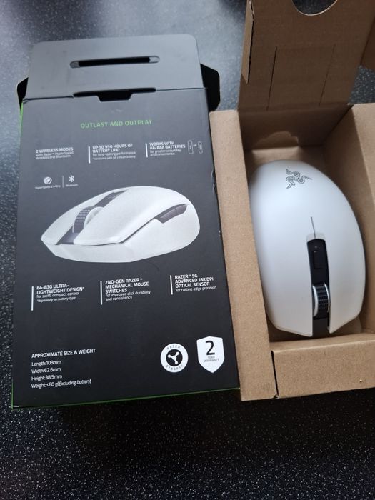 Myszka Razer biała