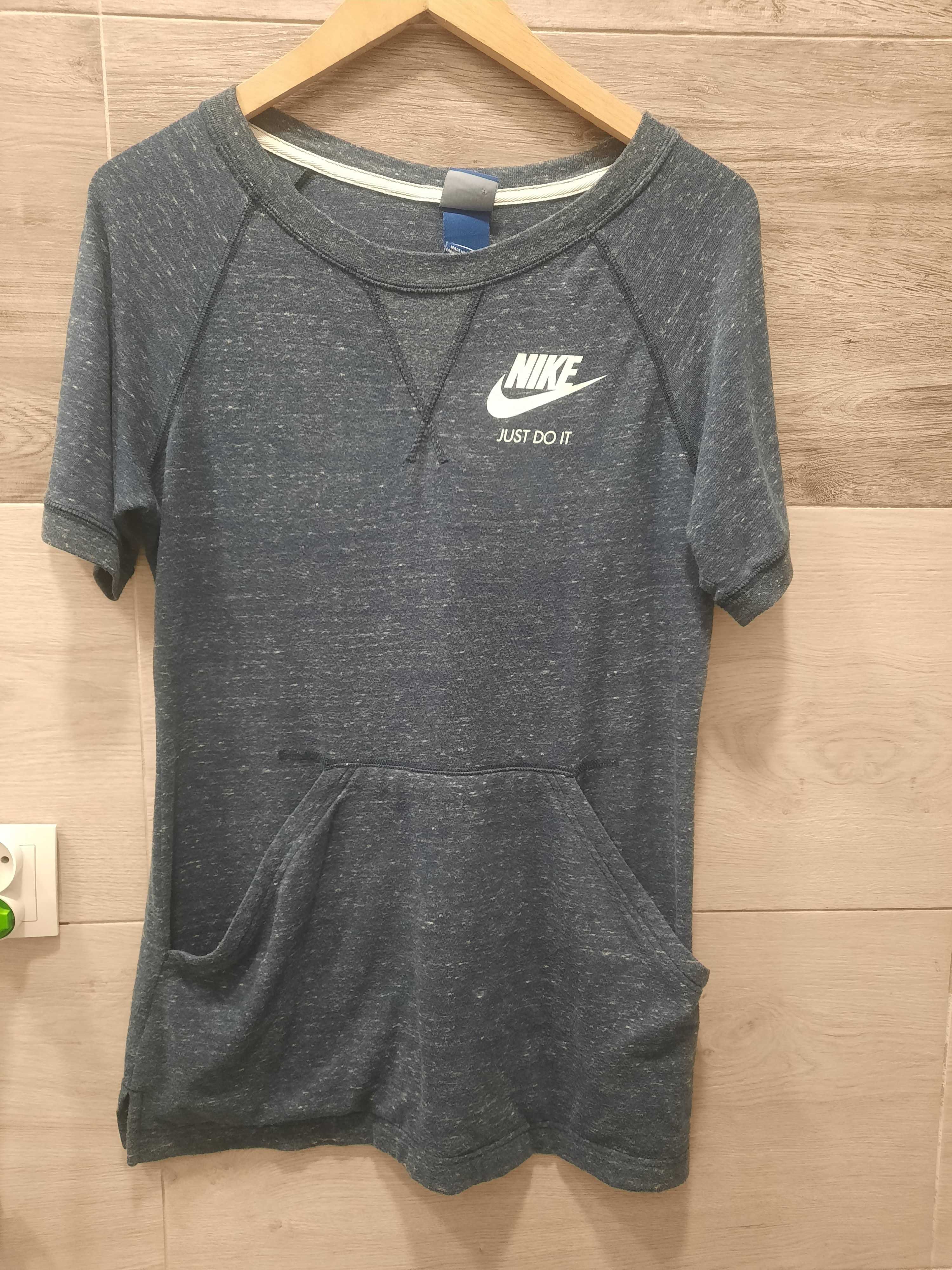 Nike- swietna koszulka- s/m/l