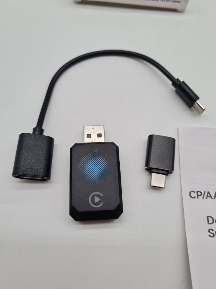 Bezprzewodowy adapter CarPlay USB do samochodu z CarPlay Android iOS