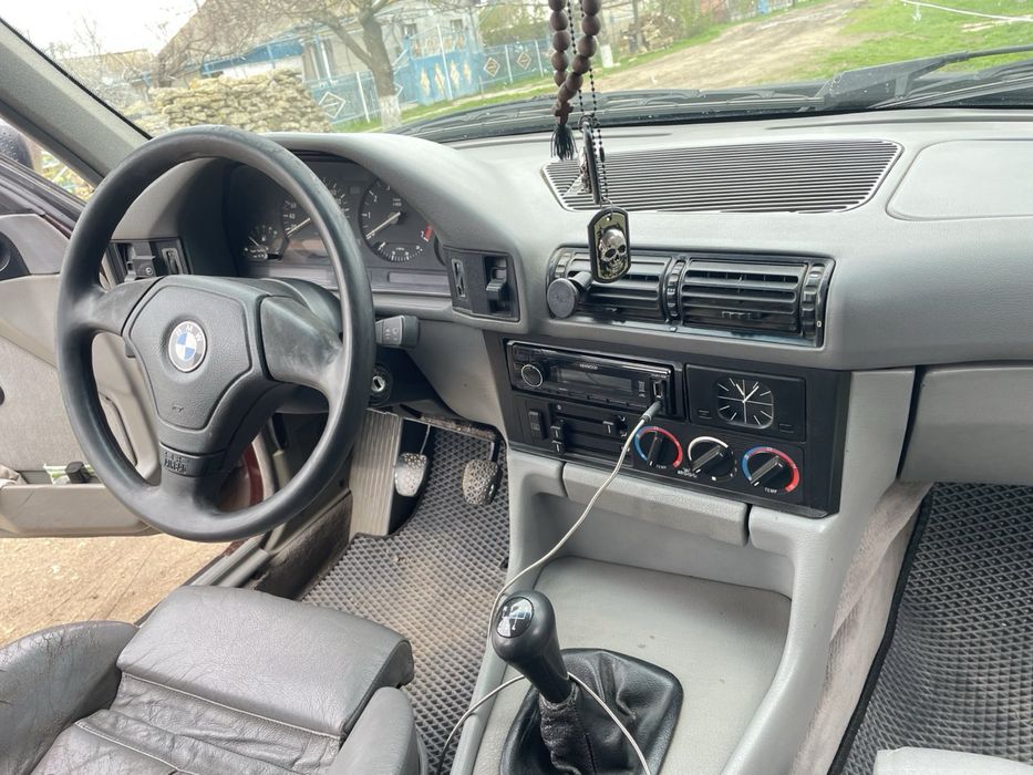 BMW e34 1994 2.0 газ бенз