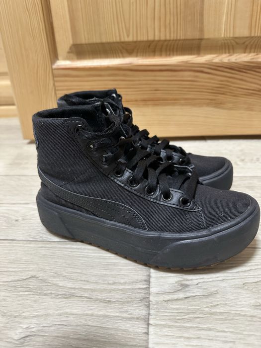 Продам ботиночки пума