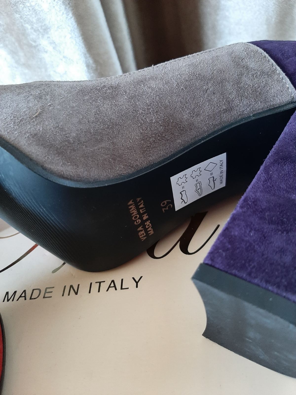 Туфлі Italy 39розмір