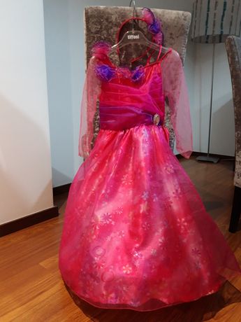 Um vestido de festa da Barbie